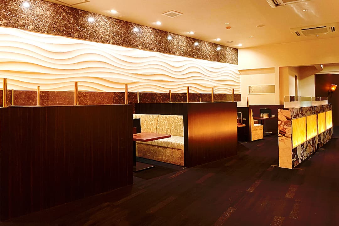 時給2500円～3000円