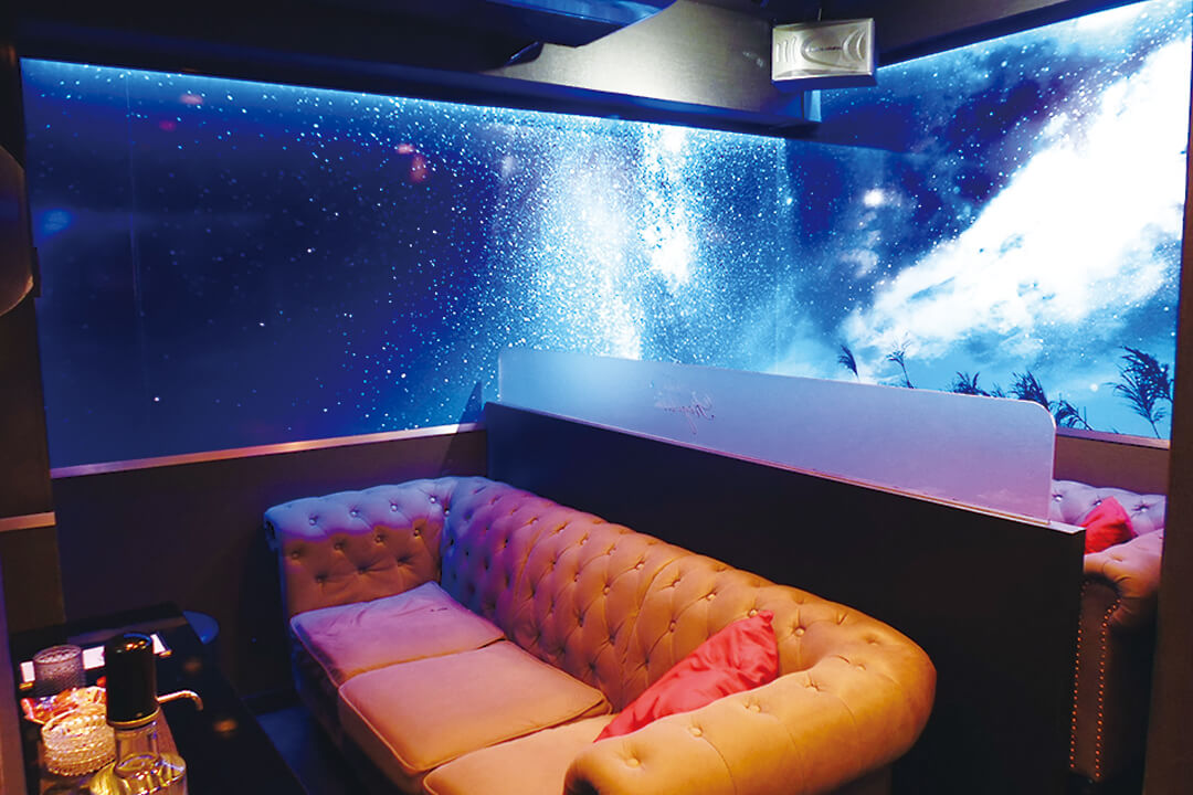 時給2500円～4000円