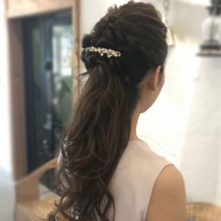 キャバ嬢に人気のハーフアップヘアメイク！